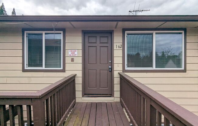 132 168 SUNSET AVE N