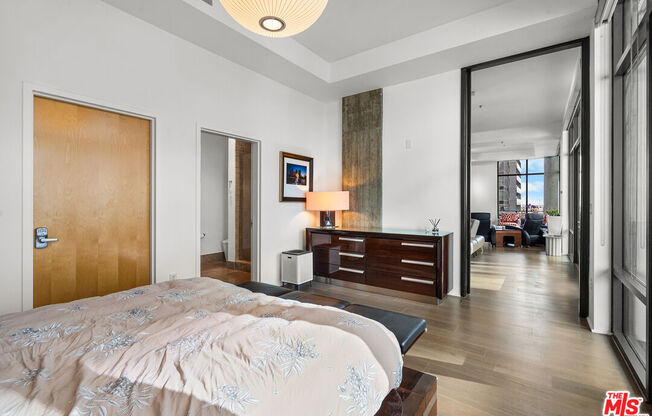2 beds, 2.3 baths, 2,660 sqft, $10,000, Unit PH 1