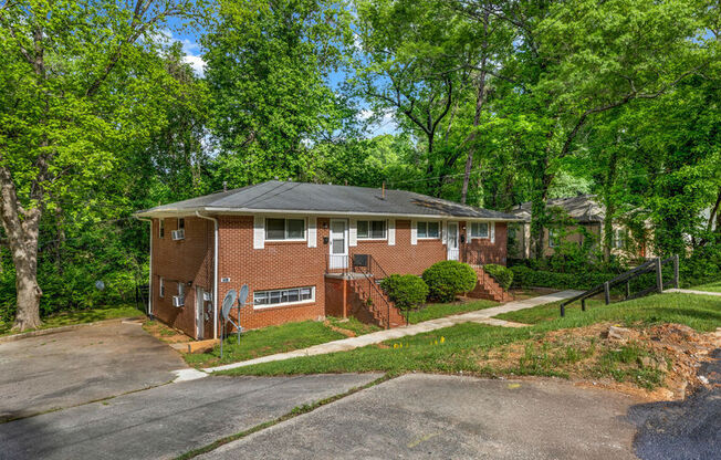 2748 MILE CIR