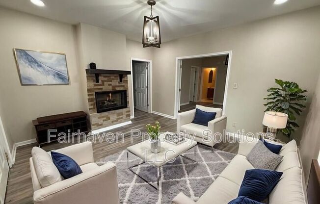 1097 FORTRESS AVE SW