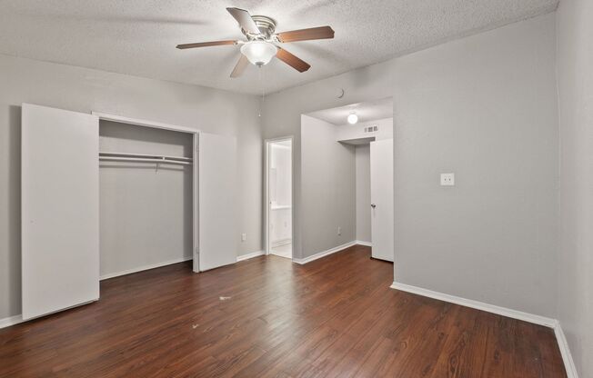 1 bed, 1 bath, 653 sqft, $699
