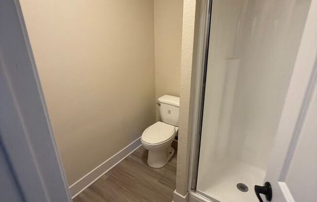 2 beds, 2 baths, 1,015 sqft, $2,895, Unit 231