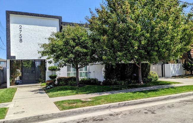 2758 Orange Avenue