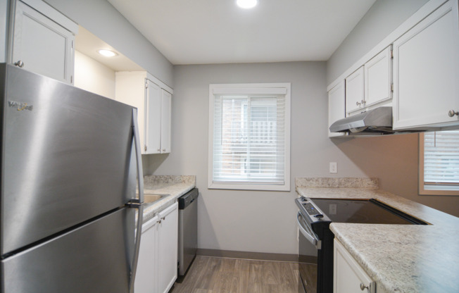 1 bed, 1 bath, 627 sqft, $899, Unit 1503-03