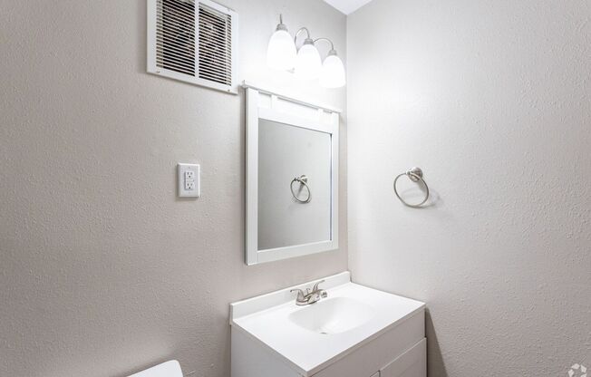 1 bed, 1 bath, 620 sqft, $1,049