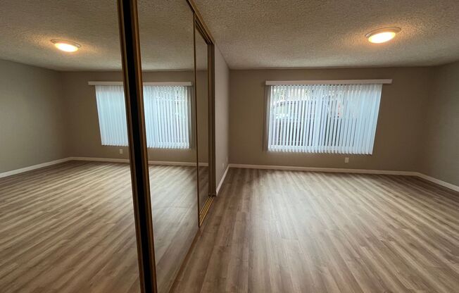 1 bed, 2 baths, 900 sqft, $2,300, Unit 107