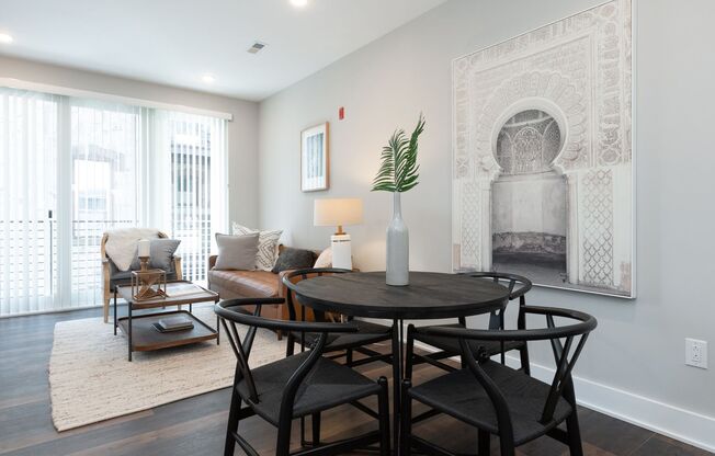 1 bed, 1 bath, $1,500, Unit 303