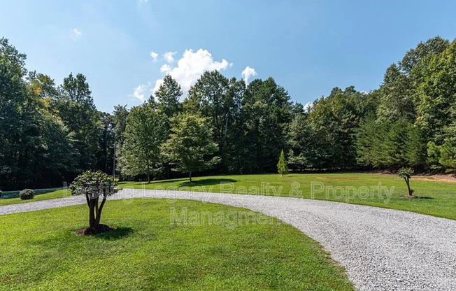 5009 HIDDEN RED OAK DR