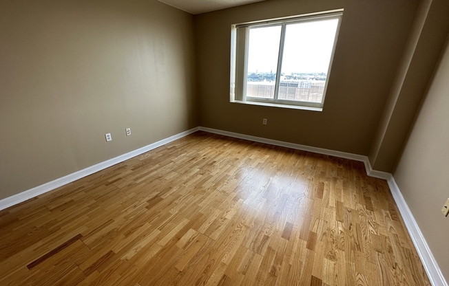 1 bed, 1 bath, 663 sqft, $3,200, Unit 2027