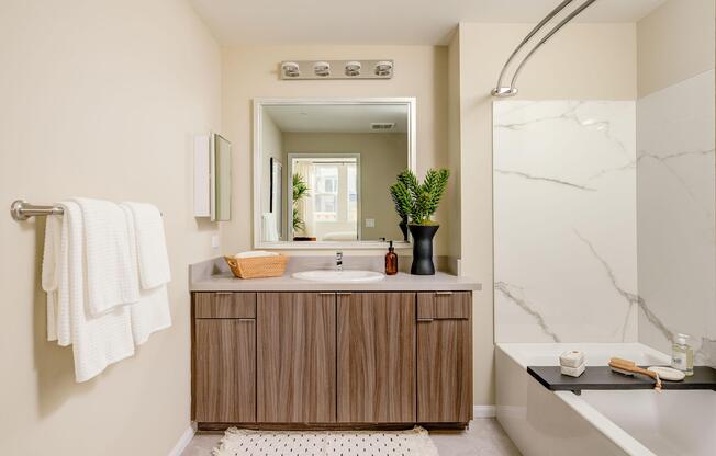 2 Bdrm-41.jpg