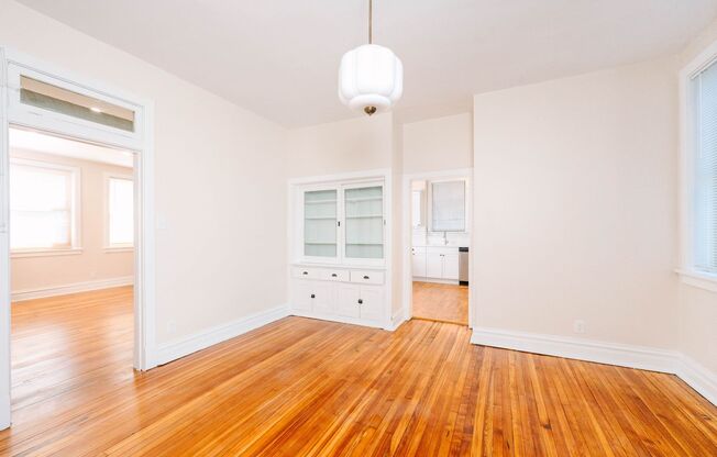 911 Galveston Avenue