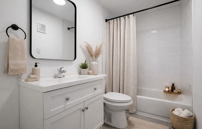 2 beds, 1 bath, 900 sqft, $1,600, Unit 304