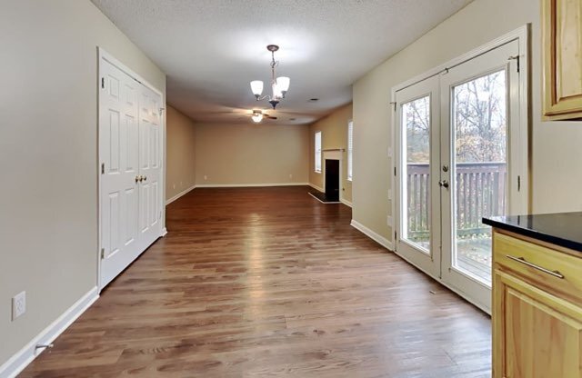 3873 RIVERVIEW CHASE BLF