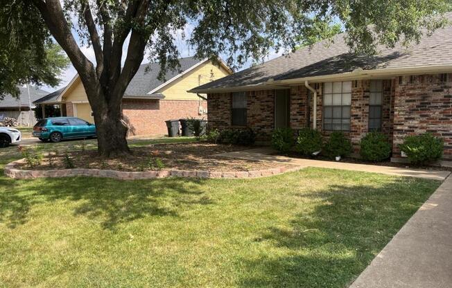 710 PAINTBRUSH DR