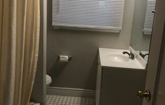 3 beds, 1 bath, $2,495