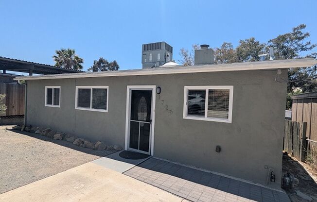3 Bedroom - 1 Bath House in San Diego
