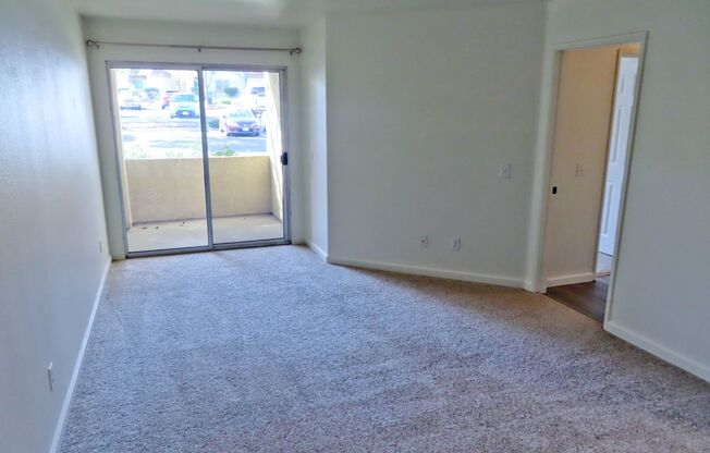 3 beds, 2 baths, $3,145, Unit # 95