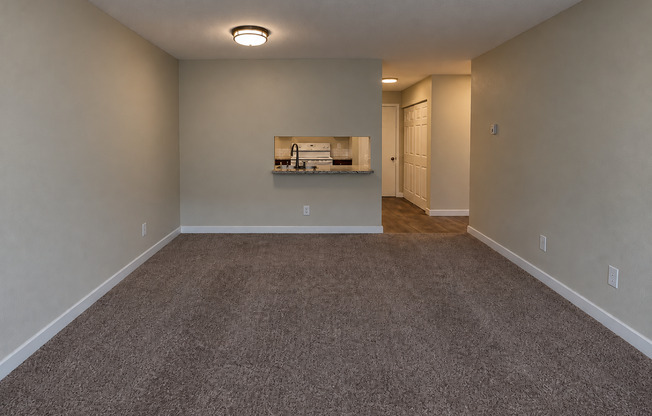 Carlynn Apartments