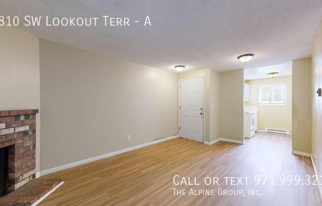 9810 SW LOOKOUT TER