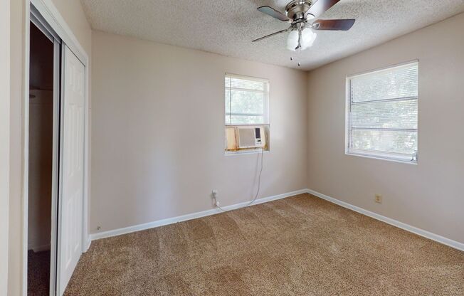 Charming 3-Bedroom Rental Near Downtown Jacksonville