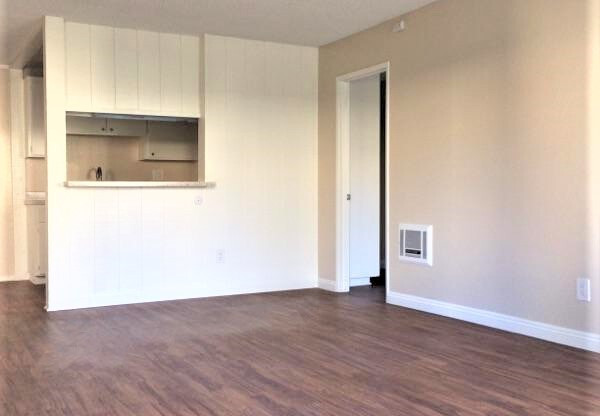 Mission Plaza Apartment Homes