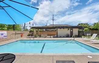 Avenue West Apartments