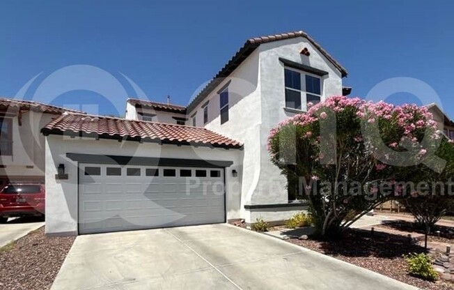 1090 W CAROLINE LN