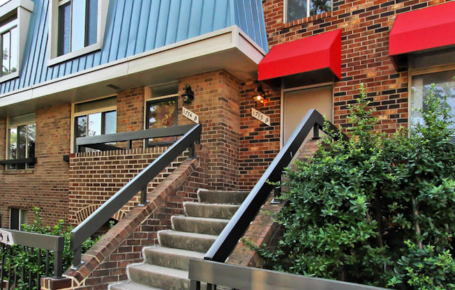 3 beds, 2.5 baths, 1,400 sqft, $3,750, Unit 1