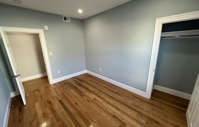 2 beds, 1 bath, $4,195, Unit 6