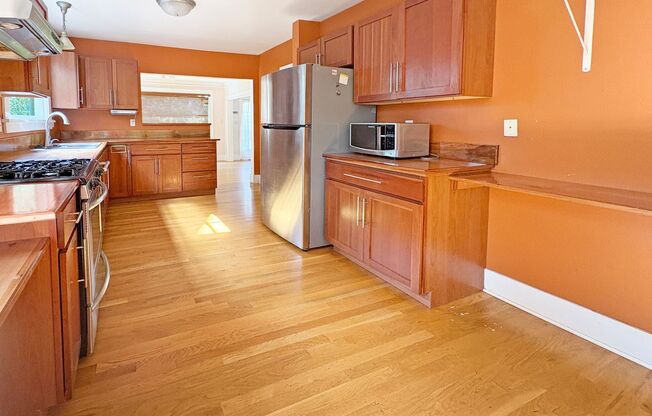 4 bed 2 bath NE Portland home