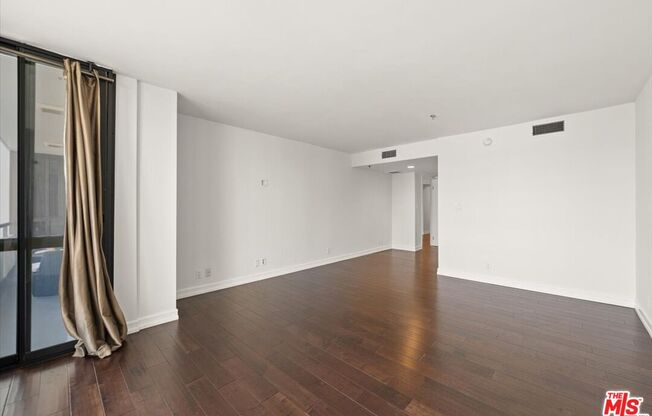 2 beds, 2.5 baths, 1,888 sqft, $7,500, Unit 705