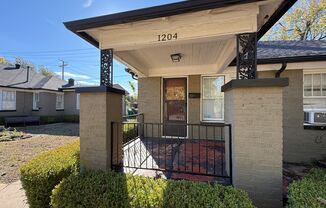 1 bed, 1 bath, $1,075