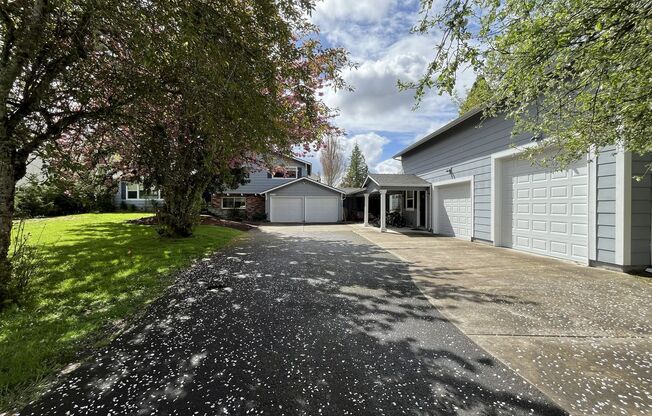 Comfortable Living in Bethany with Two Separate Units, Expansive 0.45-Acre Lot & Versatile Detached Shop