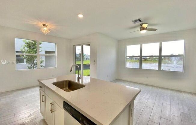 8678 Via Mar Rosso, Lake Worth, FL 33467