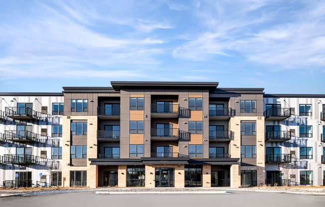 Studio, 1 bath, 498 sqft, $1,450, Unit 240