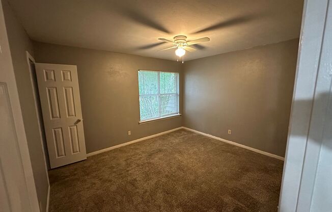 2 beds, 2 baths, $1,375
