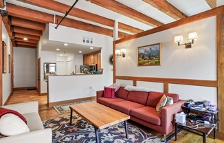 1 bed, 1 bath, 890 sqft, $4,200, Unit 501