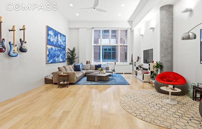 125 E 12 ST