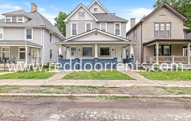 2345 Kenwood Ave