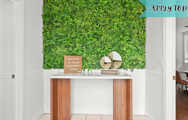 2 beds, 1 bath, 884 sqft, $1,420, Unit J113