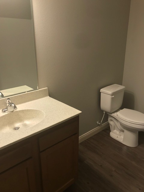 2 beds, 2 baths, 1,140 sqft, $1,134, Unit TWV19