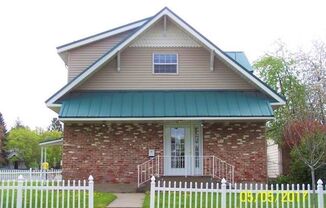 717 W. Walton