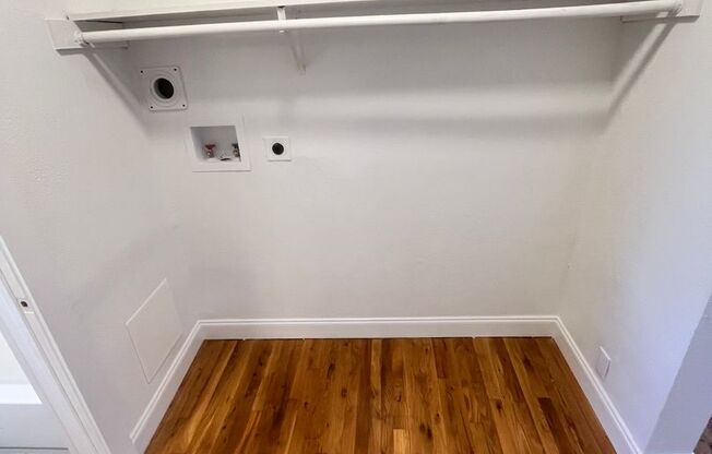 Studio, 1 bath, 600 sqft, $1,199, Unit 1522-04