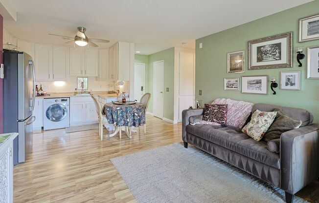 Beautiful 2 Bed, 2 Bath Condo in 62+ Community – Furnished or Unfurnished