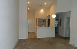 ***ANNUAL UNFURNISHED RENTAL***2/BEDS/2BATHS***NEAR DOWNTOWN NAPLES***