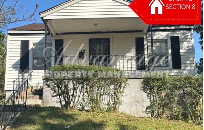 Come see this Cute 2 bedroom Home In South  Memphis- Cute and Spacious - Move In Ready!