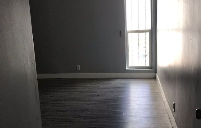 Rent Ready! Your Urban Retreat, 1bd / 1ba Clean and Bright Apartment for Lease, Long Beach