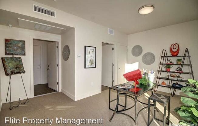 2747 Del Rio Place #A
