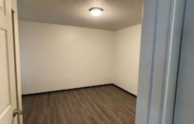 1 bed, 1 bath, 669 sqft, $1,250, Unit 20