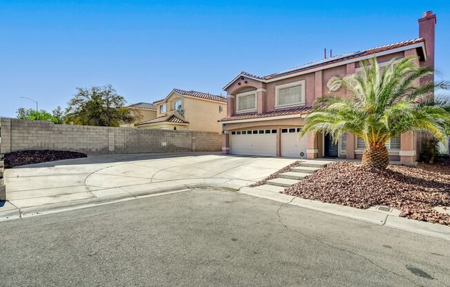 WOW! What a gorgeous home!